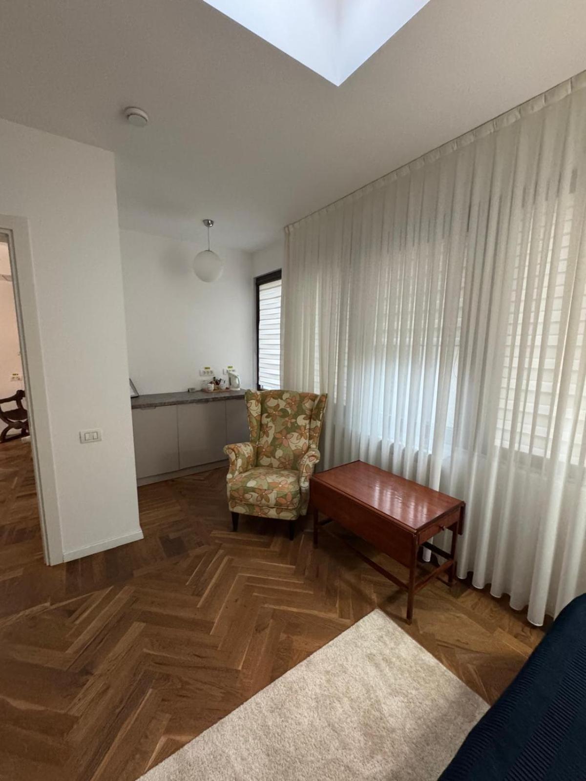Nobel Boutique 3*